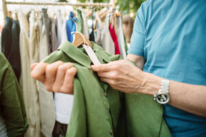 小売り, 服装, 買い物, リサイクルショップ, サステナブルファッション, 持続可能な暮らし, 不用品セール, 店,